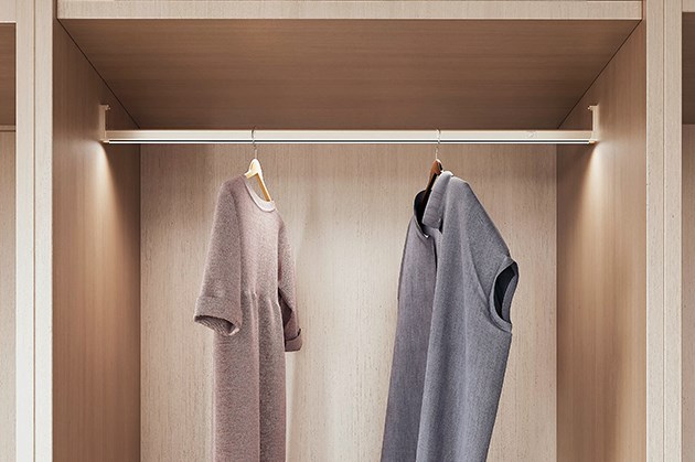 LED 感應吊衣桿燈